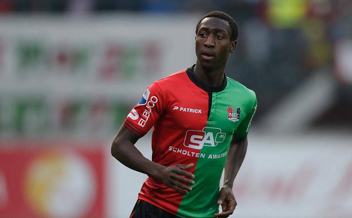 还需要依靠 还需要依靠