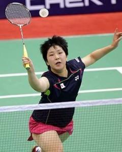 等年轻球员 等年轻球员